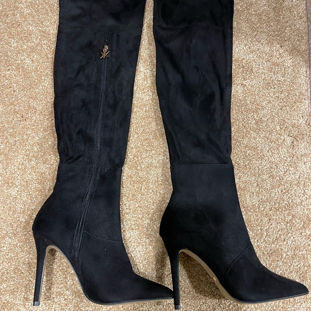 Kim kardashian Knee high boots